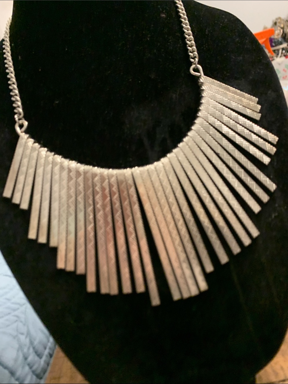 NWOT Silver Fringe Statement Necklace - Women Jewelry
